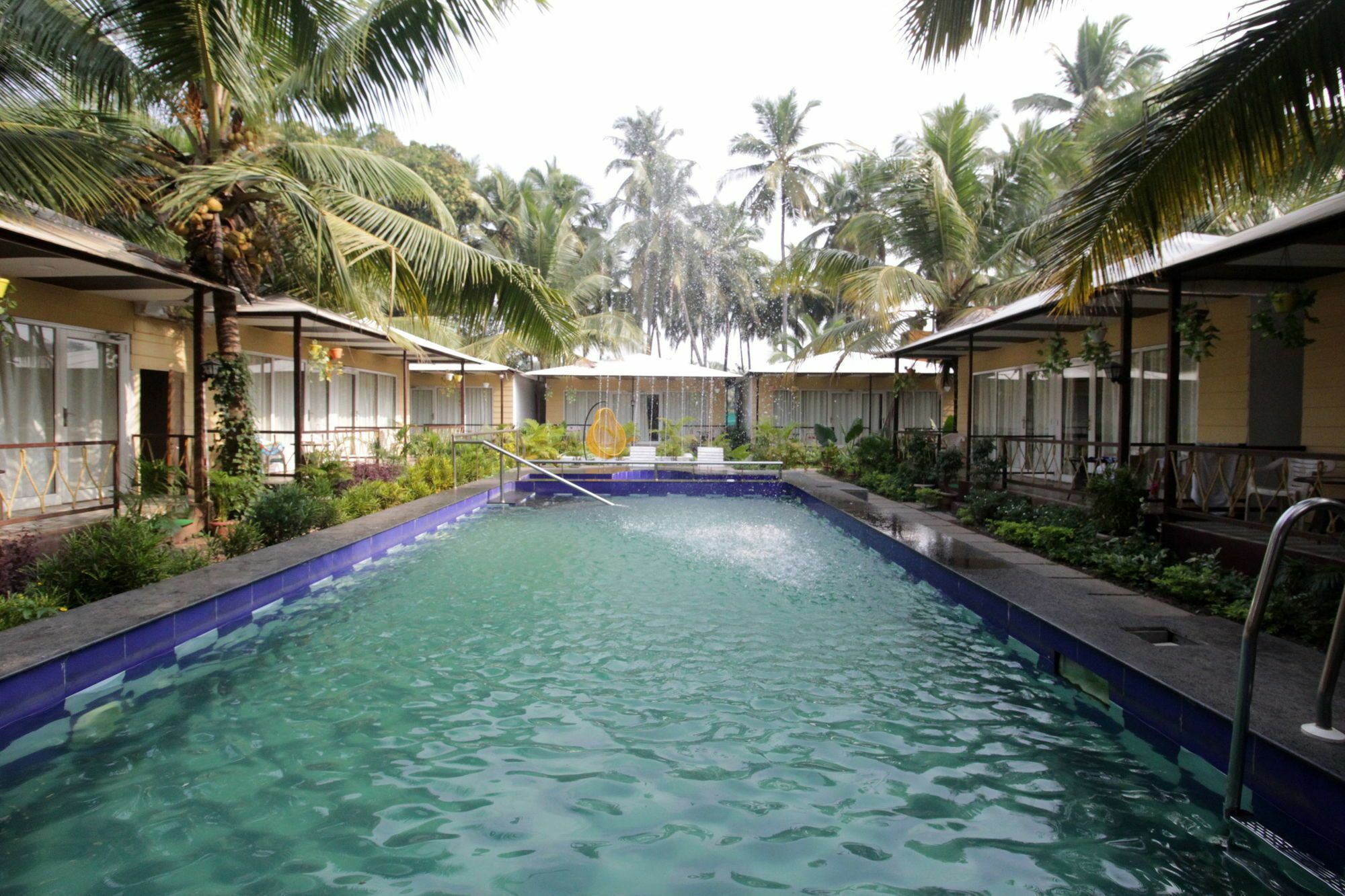 Collection O Retreat Morjim Resort Exterior photo