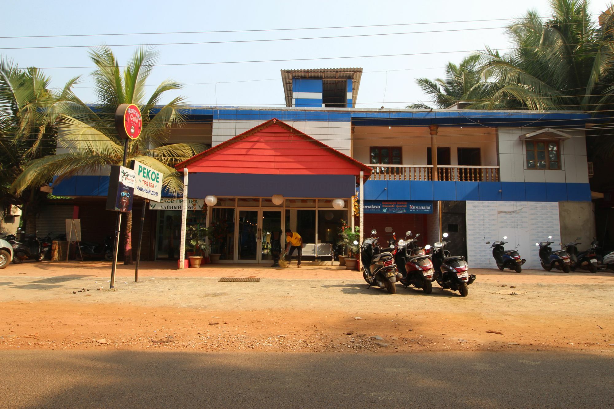 Collection O Retreat Morjim Resort Exterior photo